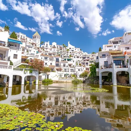 Capistrano Playa 715 Casasol شقة نيرخا